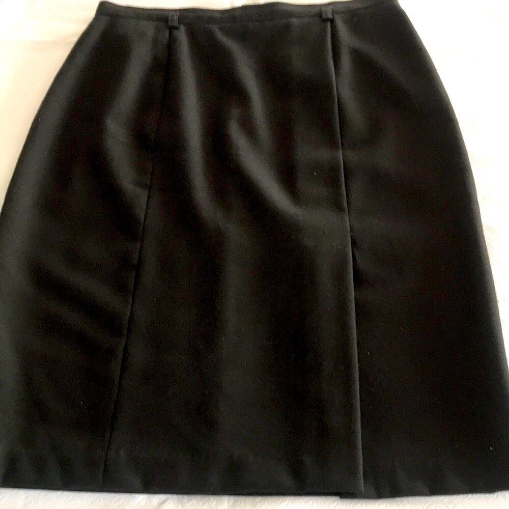 Sophisticated Conrad C Collection Black Pencil Skirt